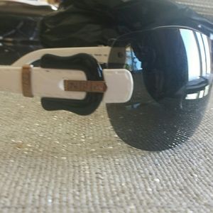 Fendi sunglass